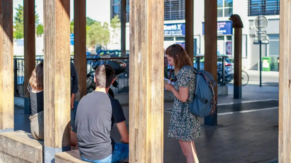 A team member running a user test at Pessac station
