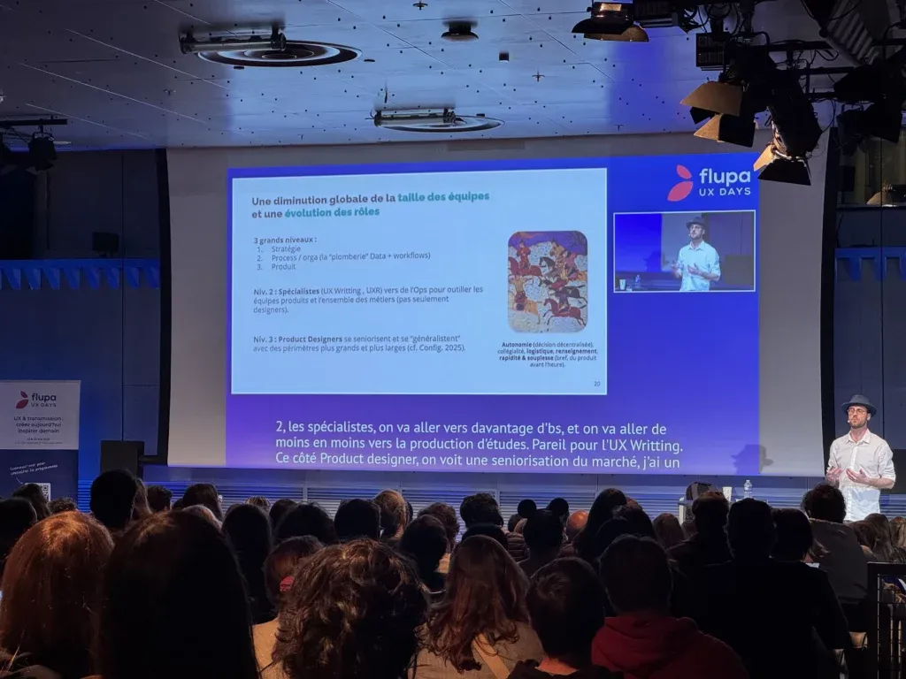 Antoine Voland-Logerais on stage at UX Days 2025