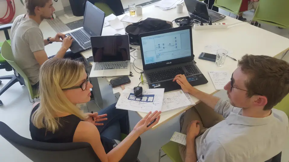 Collaborative workshop for integrating the HMIs into the overall architecture