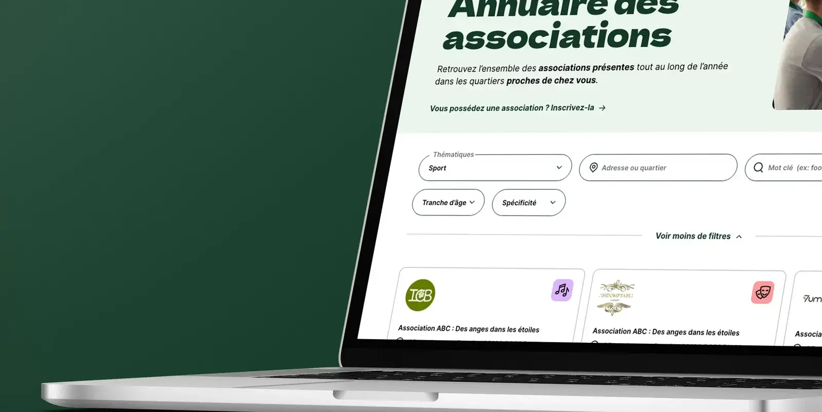 Focus sur une maquette graphique desktop de l'annuaire