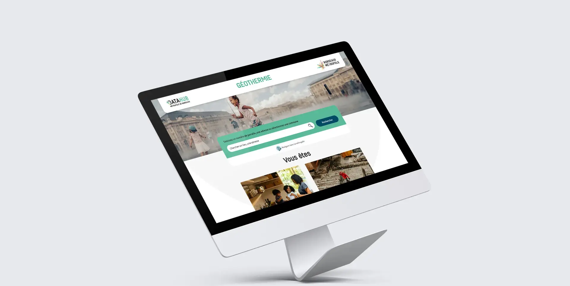 iMac displaying the homepage of the Bordeaux Métropole geothermal portal