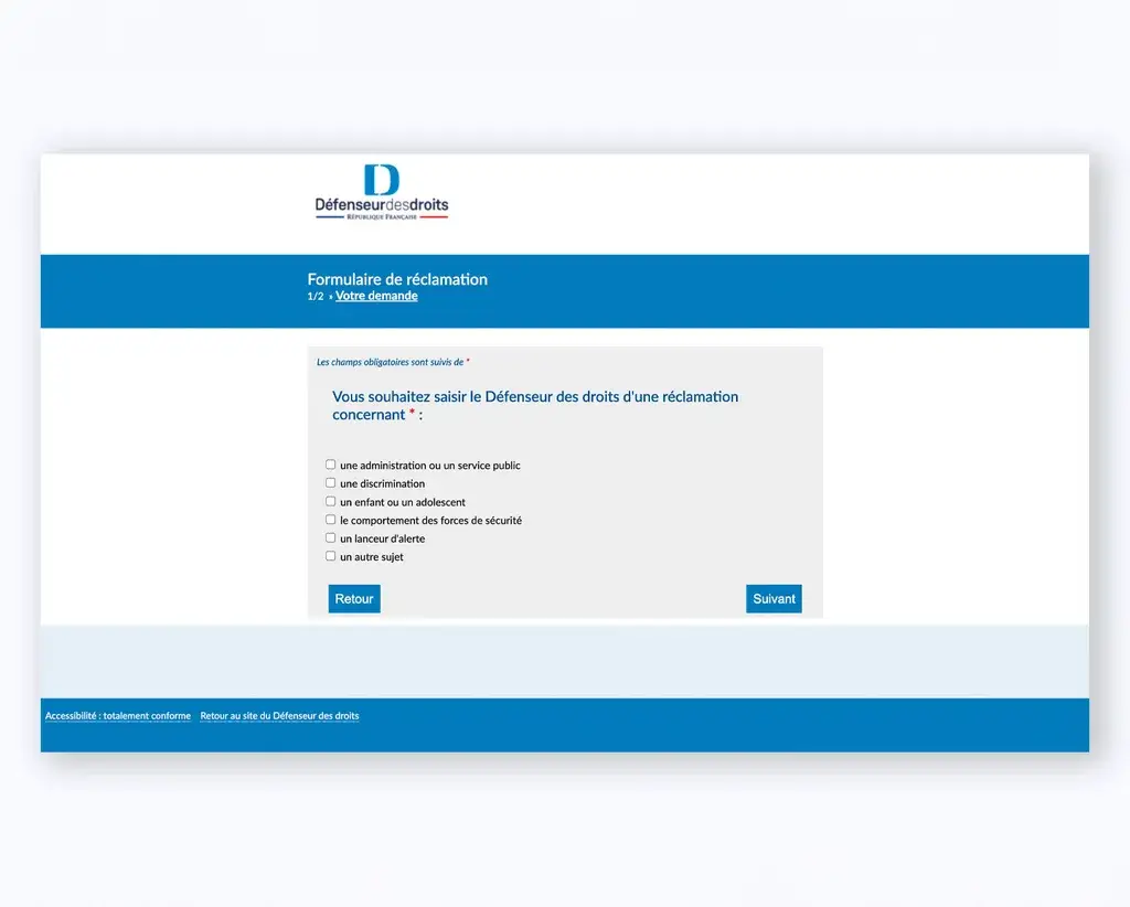 Mockup of the first step of an online claim form, showing a clean user interface with checkbox options to select the subject of the claim, in the context of a user-experience and web-accessibility study.
