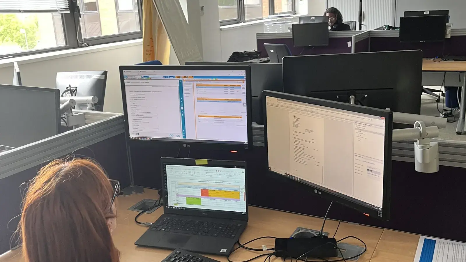 Observation session of an agent at their workstation