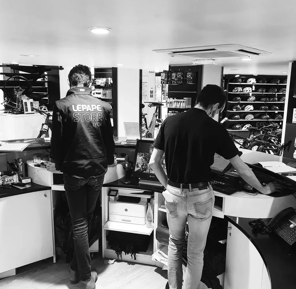 Observations at the till