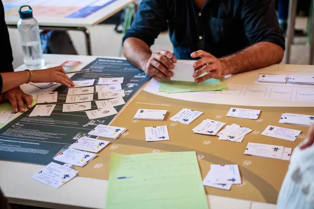 Participants in the middle of an ideation phase