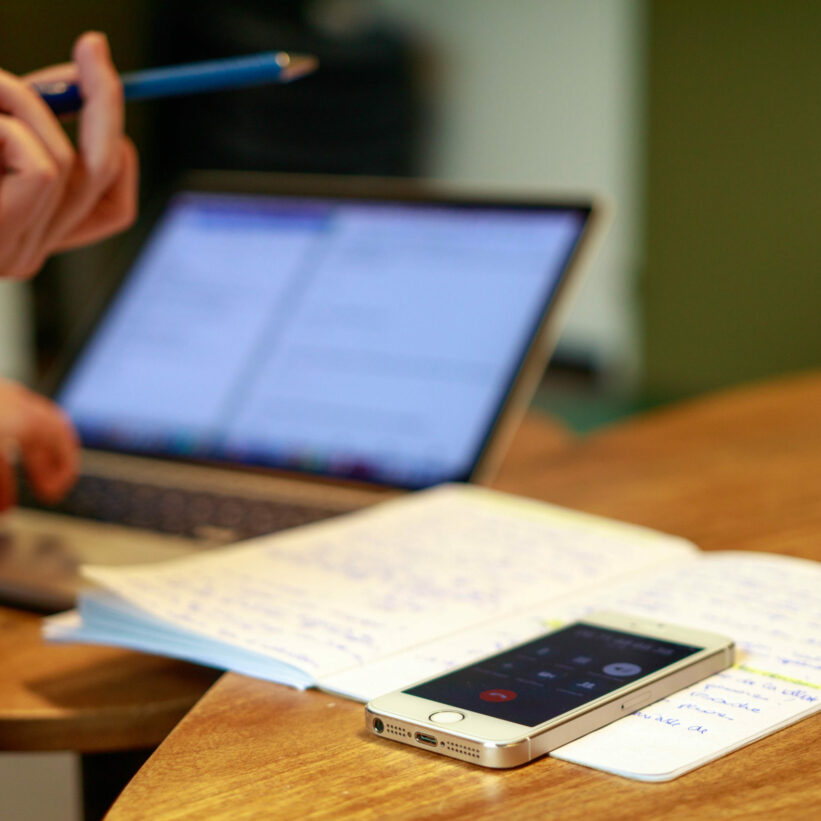 Entretien téléphonique pour comprendre les besoins et usages des utilisateurs