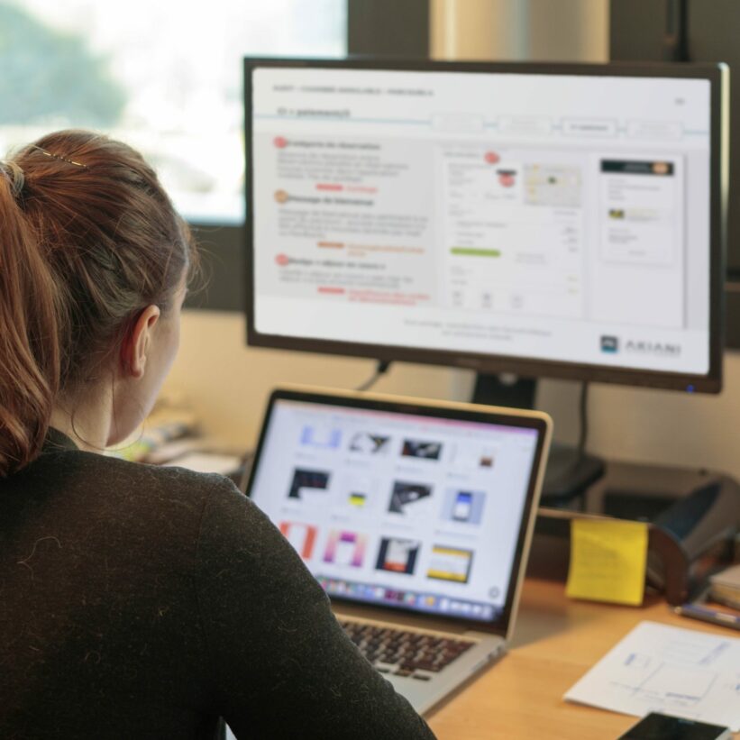 Morgane réalise un audit ergonomique