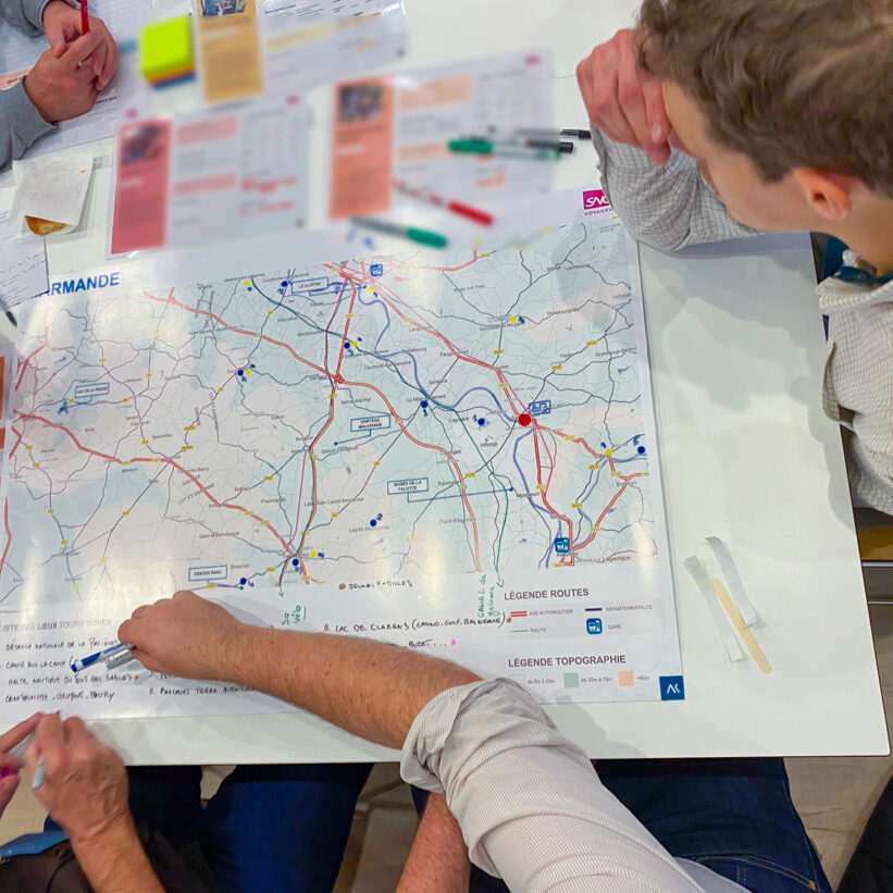 creation d'itineraires touristiques adaptés au persona